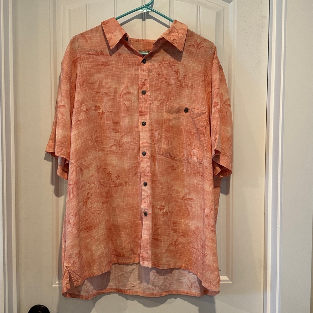 Batik Bay